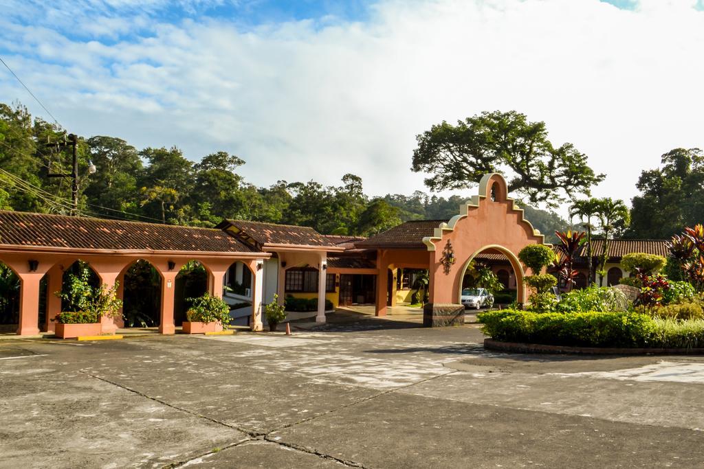 El Tucano Resort & Thermal Spa Quesada Kültér fotó