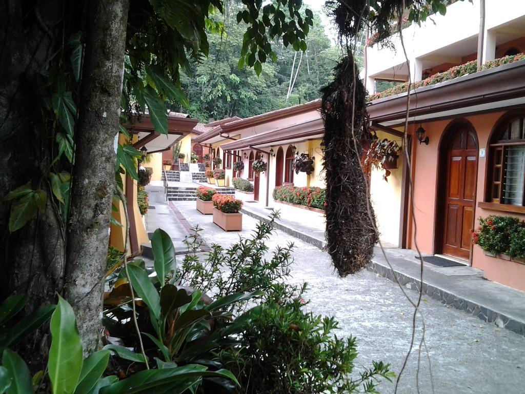 El Tucano Resort & Thermal Spa Quesada Kültér fotó